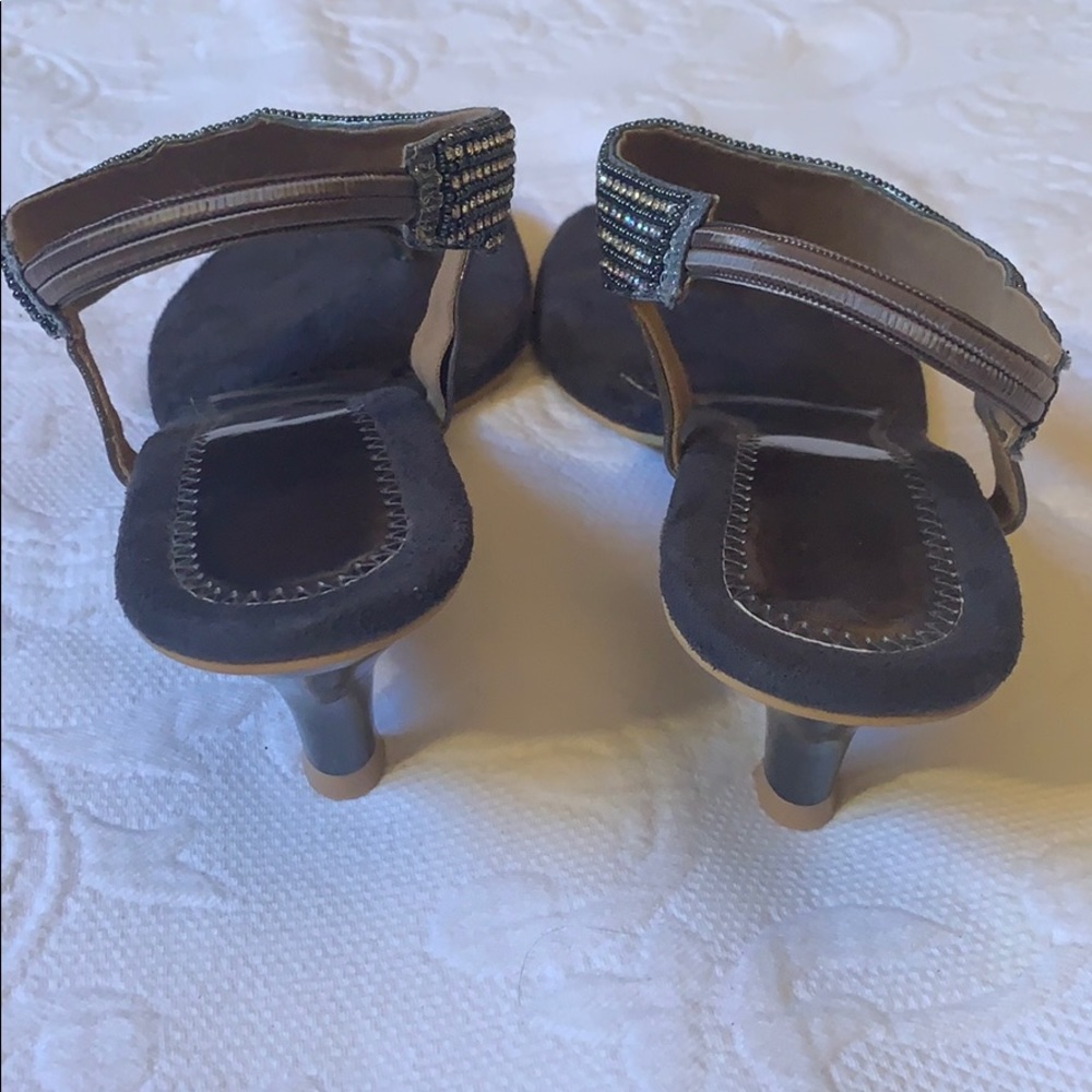 Women’s Rhinestone Sandals - Picture 5 of 6